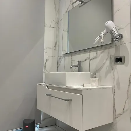 Rossini Luxury 3 Bed and breakfast