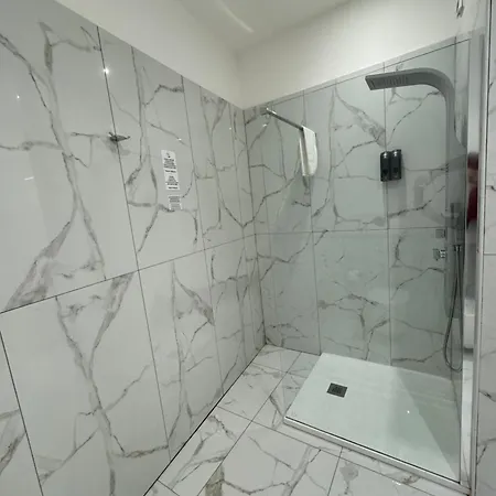 Bed and breakfast Rossini Luxury 3 Cosenza