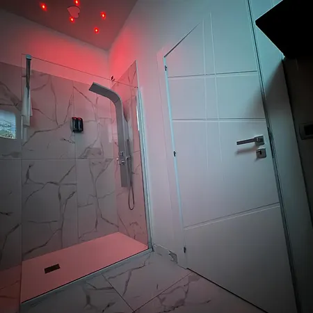 Rossini Luxury 3 Bed and breakfast