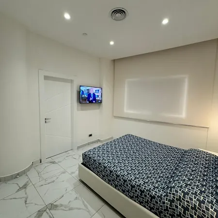 Rossini Luxury 3 Bed & Breakfast