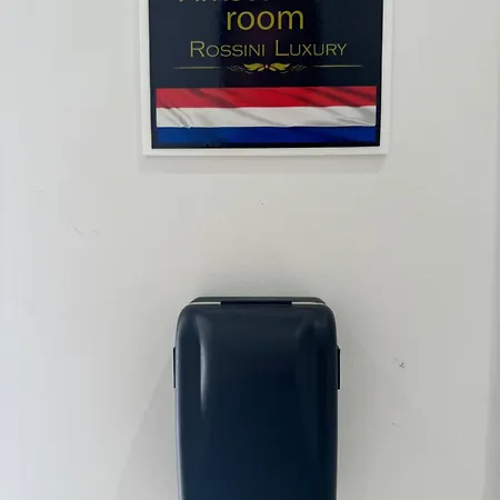 Rossini Luxury 3 Bed & Breakfast