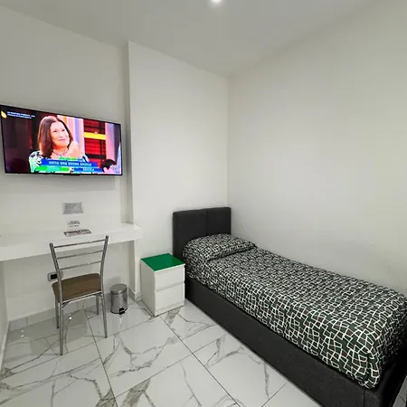 Rossini Luxury 3 Bed & Breakfast *