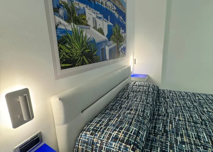 Frühstückspension Rossini Luxury 3 4*